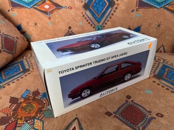 AUTOart Toyota Sprinter Trueno GT-Apex AE86 1:18 - 3