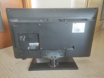 32" Samsung UE32EH4000 - 3