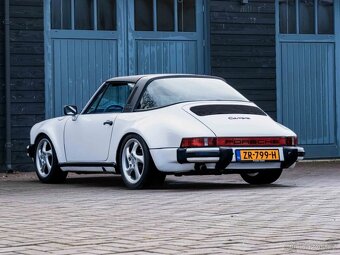 Porsche 911 3.2 Carrera Targa z roku 1984 - 3