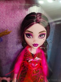 Monster high G3 Eeekend Gateway playset - 3