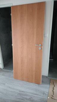 Interiérové dveře 80 Pravé a Levé - 3