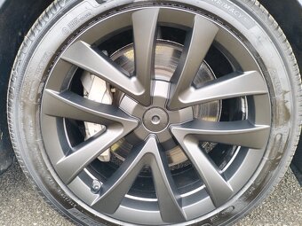 Tesla model 3 long range -refresh model 2021 - 3