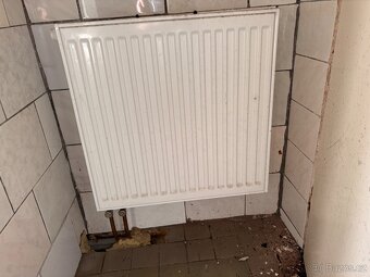 Prodám radiátory 17 ks - 3