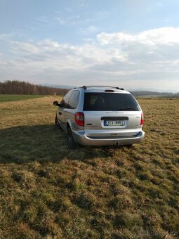2003 Dodge Grand Caravan 3.3 V6 7 míst sleva - 3