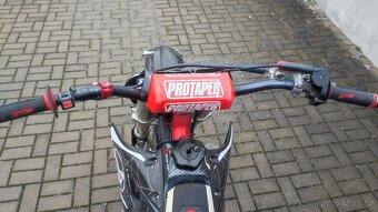Yamaha YZ 250 - 3