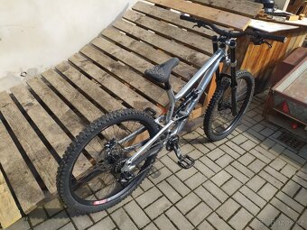 Commencal Furious 2021 vel. M - 3