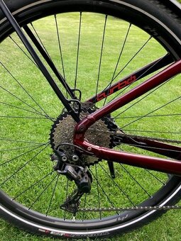 Prodám dámské trekingové elektrokolo Specialized Vado 4.,0 - 3