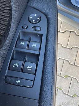 BMW 320D 2011 - 3