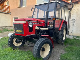 Plně funkční traktor Zetor 5911 - 3