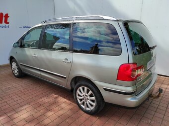 VW Sharan 1.9 TDi 96 kW 7 MÍST 2006 DIGI KLIMA VÝHŘEVY XENON - 3