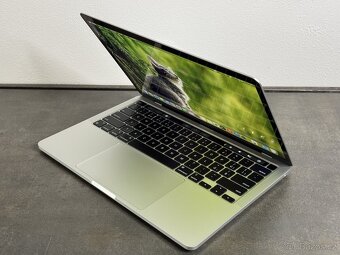 MacBook Pro 13" 2020 M1 / 16GB / 512GB / Silver - 3