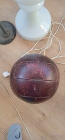 Krasny stary vintage medicinbal - 3