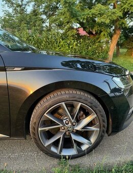 Škoda Superb Combi 2.0 TDI SCR Sportline 4x4 DSG - 3