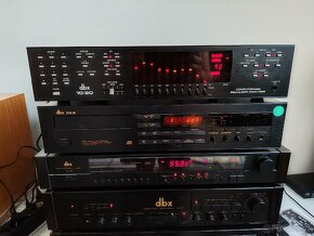 SESTAVA Dělený zesilovač DBX BX-3+CX-3, TX-3, DX-5, EQ 10/20 - 3