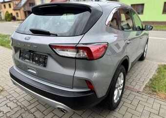 Ford Kuga 1.5 EcoBoost Titanium benzín manuál 110 kw - 3