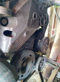 Motor 1.8T 132kw - 3