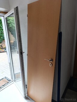 Interiérové dveře buk plné, 60, L, P - 3