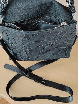 Kabelka Desigual - 3