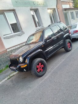 Jeep Cherokee - 3
