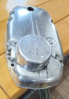 Ľavý kryt motora oilmaster - 3