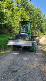 Vyvážecí souprava JOHN DEERE 1010E pevná kabina - 3