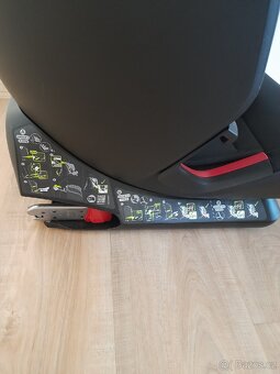 Prodám zánovní autosedačku Britax romer 9-36kg, - 3
