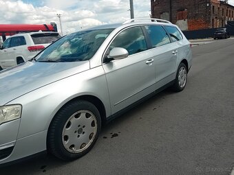 Passat B6 2.0 tdi kW 103 rok 2008 - 3
