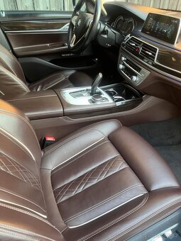 BMW 7 12/2016 xdrive 180xxxkm - 3