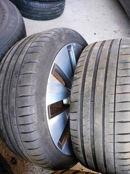4ks alu disky orig. Vw 5x112 R18 pneu 5mm 225/40 r18 - 3