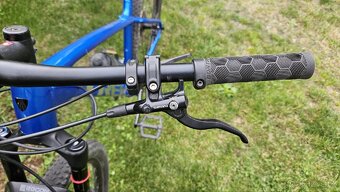 Horské kolo Trek X-Caliber 9 (2022) - 3
