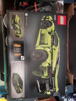 Lamborghini huracan lego technic 42161 - 3