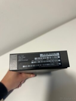 Samsung Galaxy Z Flip 7 12/256GB Jetblack - 3