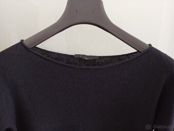Značkový svetr vel. S/M - 3