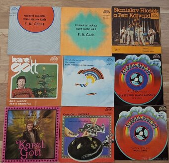 Malé vinylové desky SP v perfektním stavu - 3