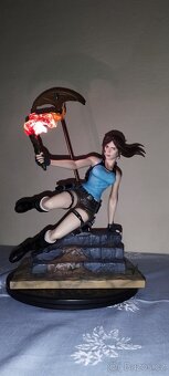 Lara Croft 1:6 měřítko statue/sošky Gaming Heads - 3