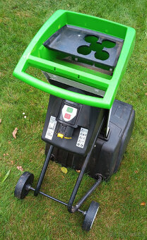 Viking (Stihl) GE 103 elektrický zahradní drtič/štěpkovač - 3