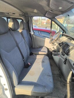 Renault Trafic, Nissan Primastar, Opel Vivaro - 3