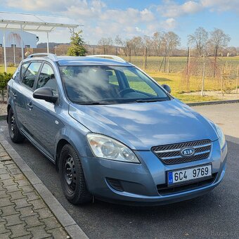 Kia Ceed 1.6 Nafta 2009 r.v - 3