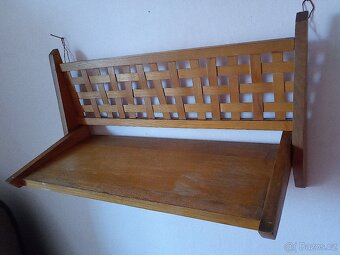 retro polička 1970 - 3