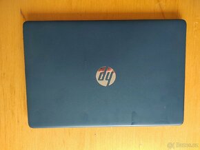 HP 15 s displej - 3