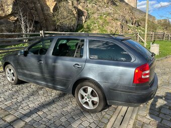 ŠKODA OCTAVIA KOMBI II. - 3
