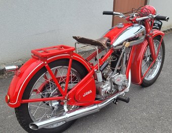 Jawa 350 ohv, rok 1936, odkryté ventily - 3