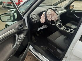 Ford S-Max 1.6 118 kw EcoBoost manuál 2015 - 3