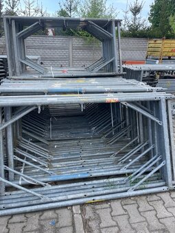 Lešení Bosta 100 [200m2] - 3
