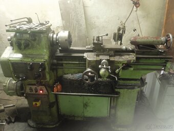 Soustružnické práce, frézování hlav motoru - 3