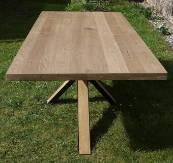Jídelní stůl v dubovém provedení - Ovada 250 cm - 3