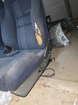 Golf 2 - Recaro modrý interiér - 3