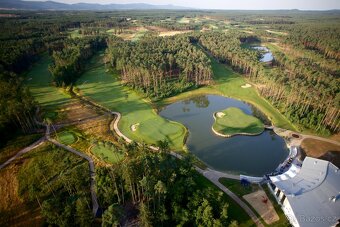 Prodám lukrativní stavební pozemek v PENATI GOLF RESORT - 3