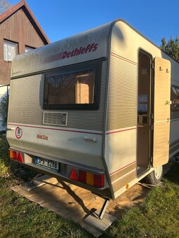 Karavan s el.pojezdem+2x předstan Dethleffs RT2 A - 3