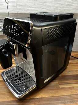 Kávovar Philips Series 2200 - 3